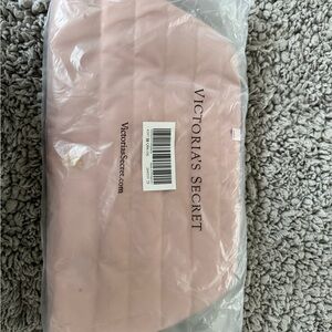 Victoria's Secret Pink Quilted Bag